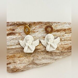 Vintage-Inspired Angel Pendant Earrings - White Cute Wing Angel Earrings